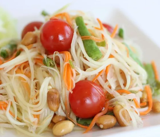 Papaya salad (Som Tam)